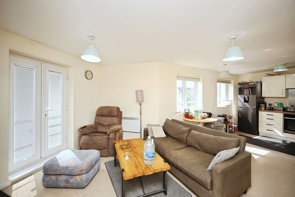 Property photo 2 of 11 Pbox-Img.Jpg