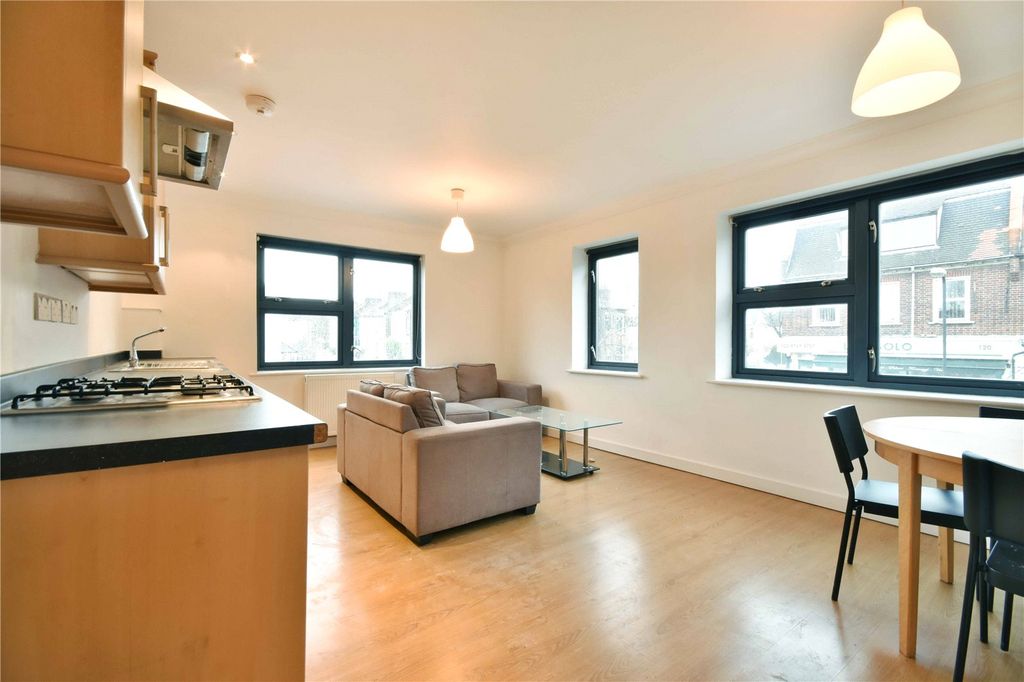 Property photo 1 of 15 Picture No. 21