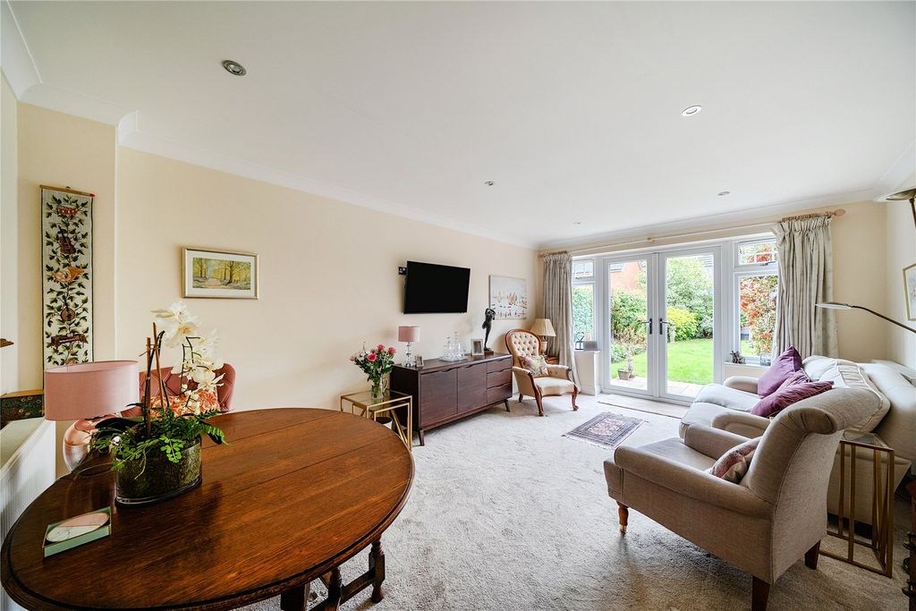 Property photo 3 of 18 Picture 3