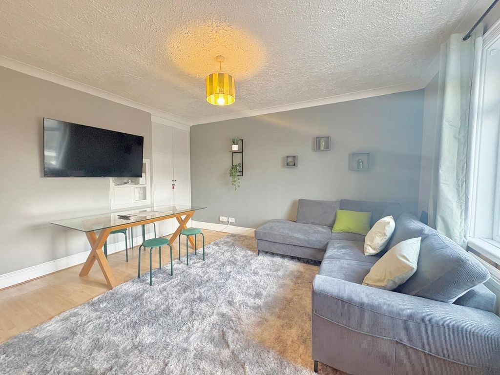 Property photo 2 of 12 Photo-2026-01-06-11-52-01