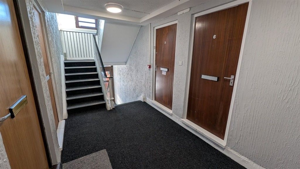 Property photo 3 of 4