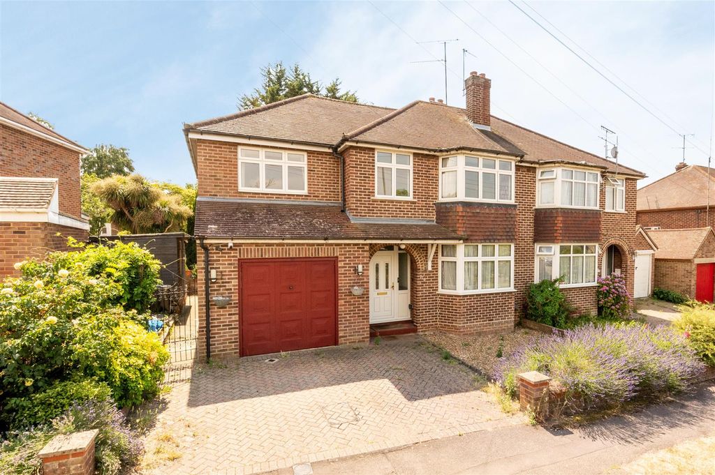 Property photo 1 of 18 316 London Road-2.Jpg