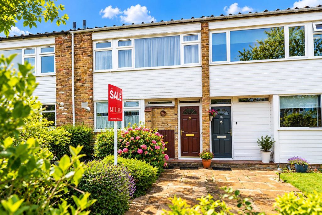 Property photo 1 of 7 Front.Jpg