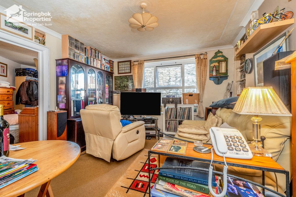 Property photo 2 of 9 Image 1