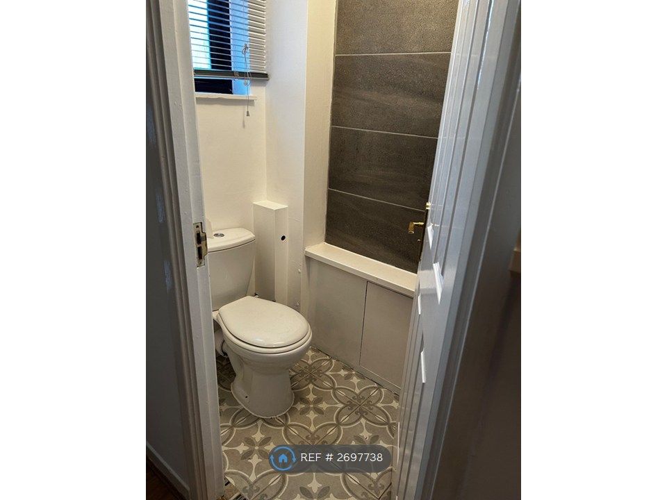 Property photo 2 of 12 Downstairs Wc