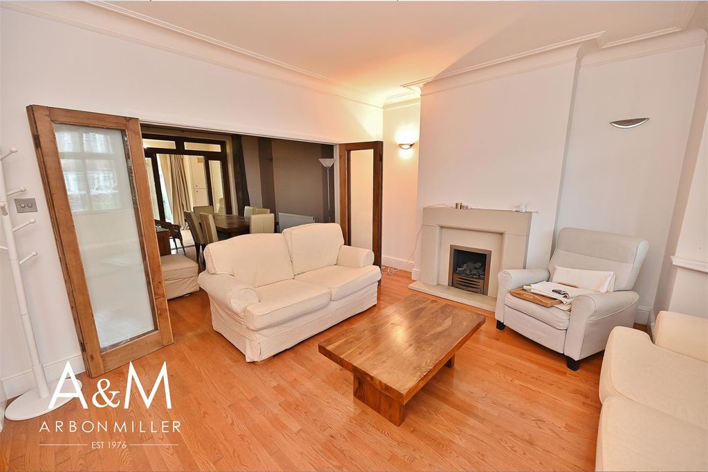 Property photo 1 of 16 7.Jpg