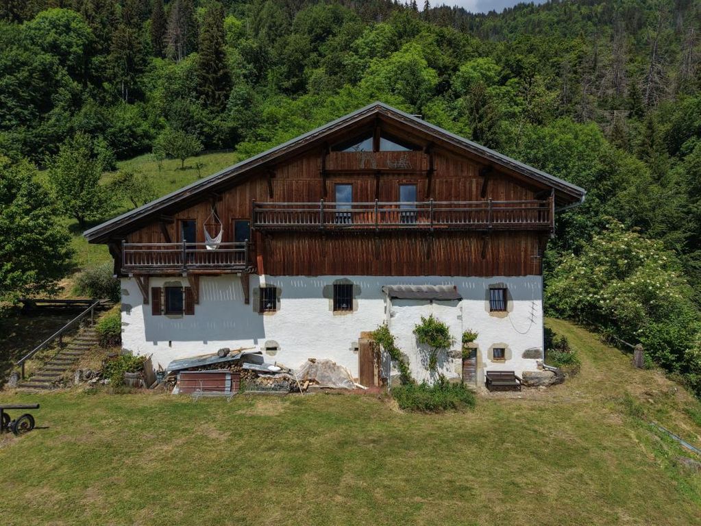 Property photo 1 of 40