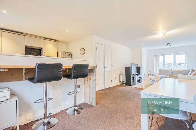 Property photo 2 of 33 Photo 22