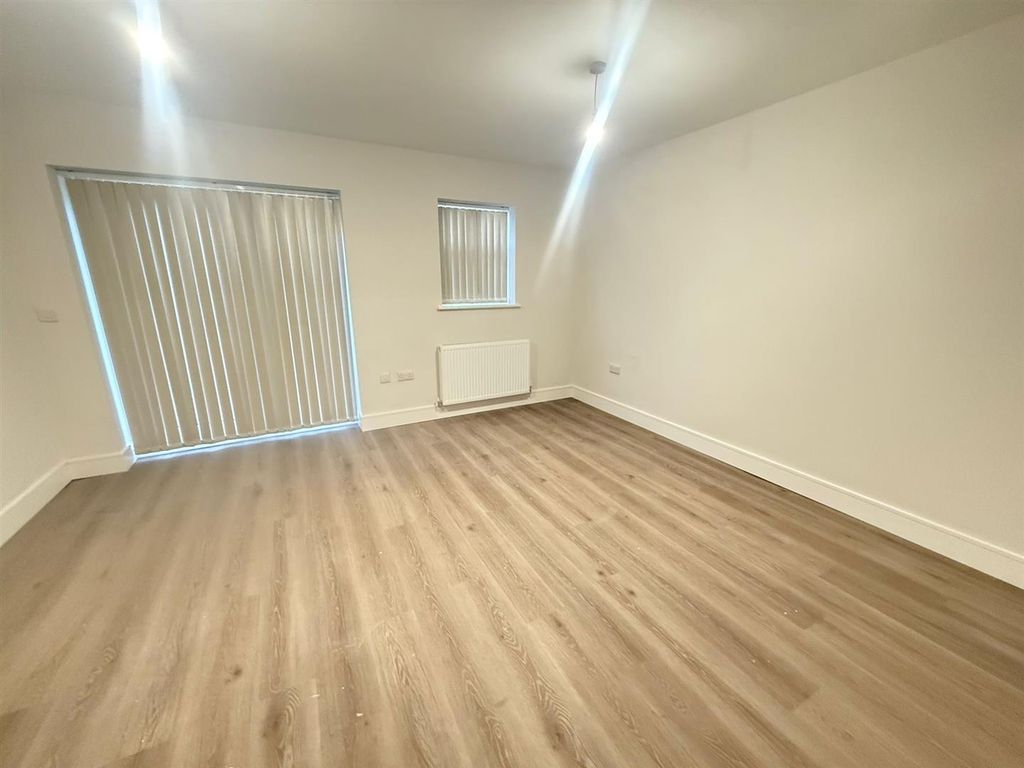 Property photo 3 of 15 4.Jpg