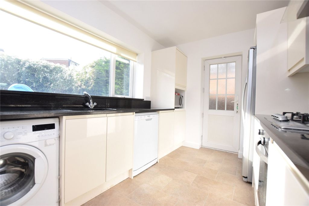 Property photo 2 of 10 Picture No. 04