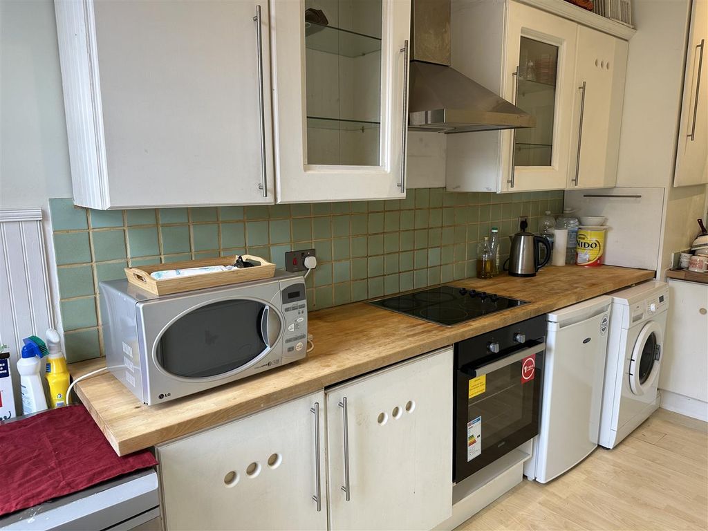 Property photo 2 of 5 40 d K.Jpg
