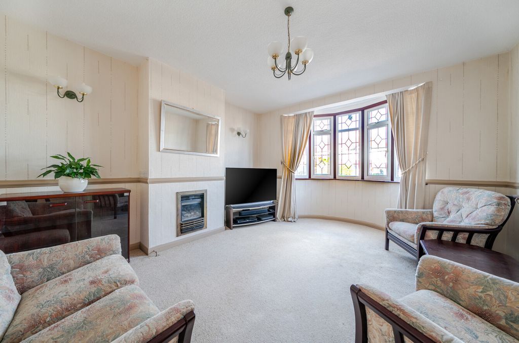 Property photo 3 of 20 1534882-10-6Acf6E...