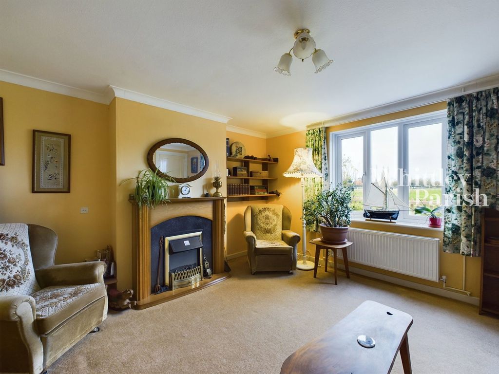 Property photo 3 of 25