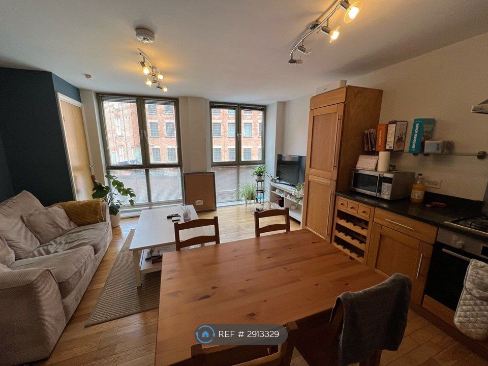 Property photo 3 of 11