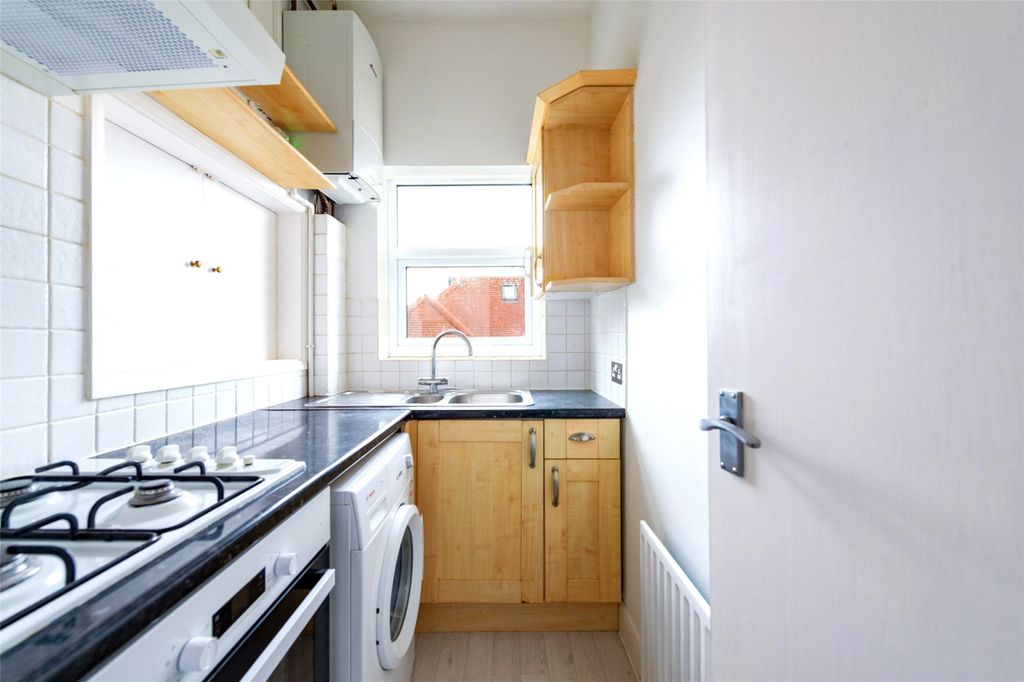 Property photo 2 of 7 Picture No. 04