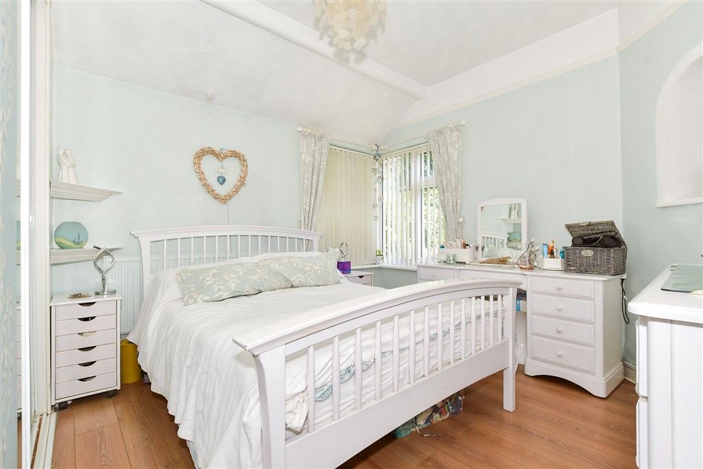Property photo 3 of 18 Bedroom 1