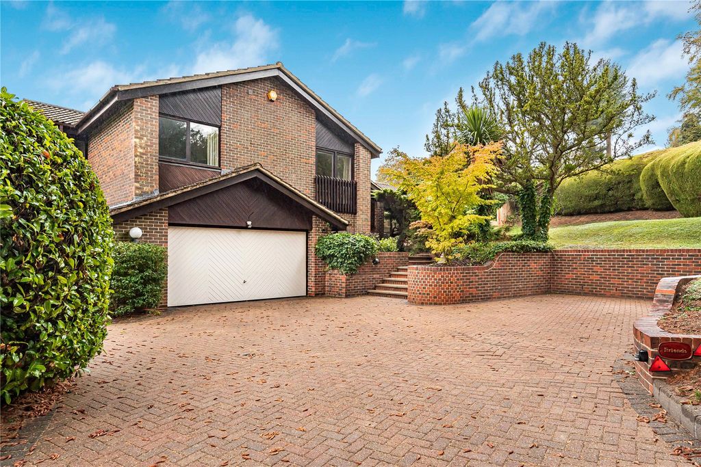 Property photo 1 of 49 Picture No. 52