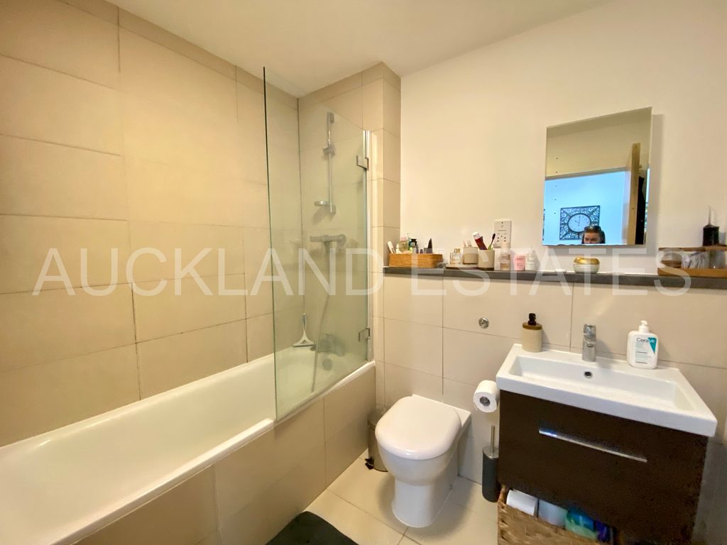 Property photo 3 of 4