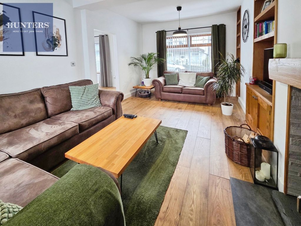 Property photo 3 of 18 Pbox-Img.Jpg