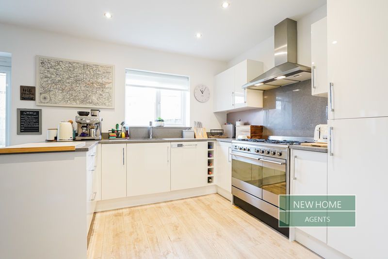 Property photo 2 of 41 Photo 34