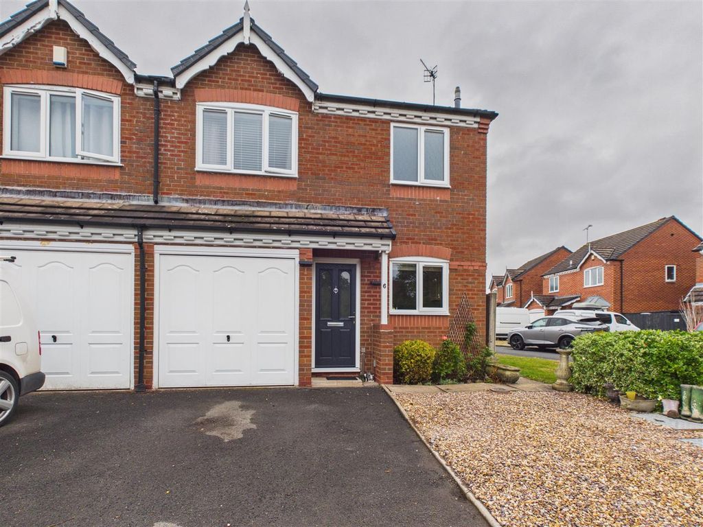 Property photo 1 of 19 Cam02935G0-Pr0120-Still025.Jpg