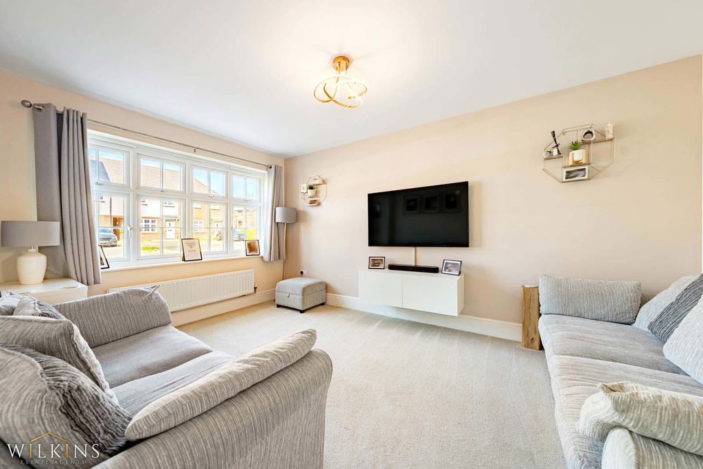 Property photo 2 of 25 Photograph