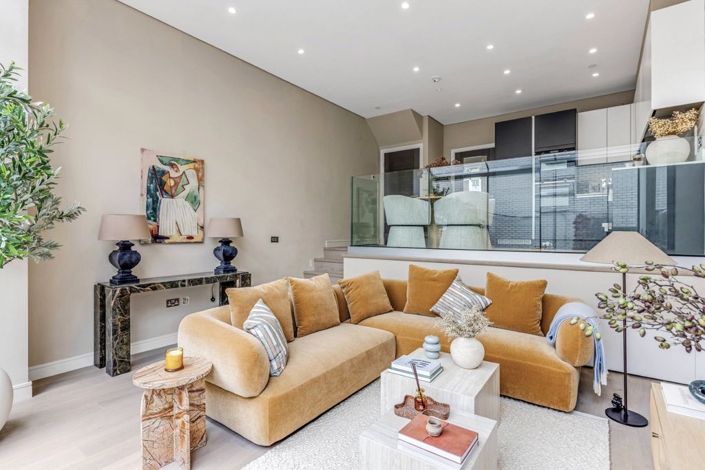 Property photo 1 of 9 Picture No. 27