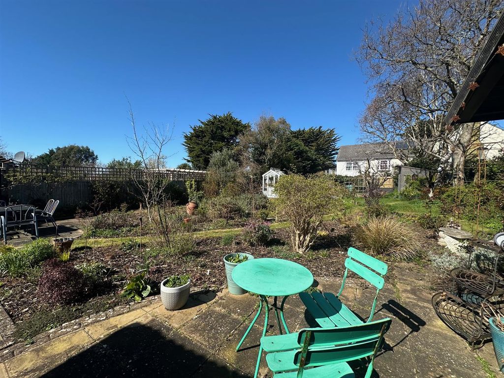 Property photo 2 of 32 Rear