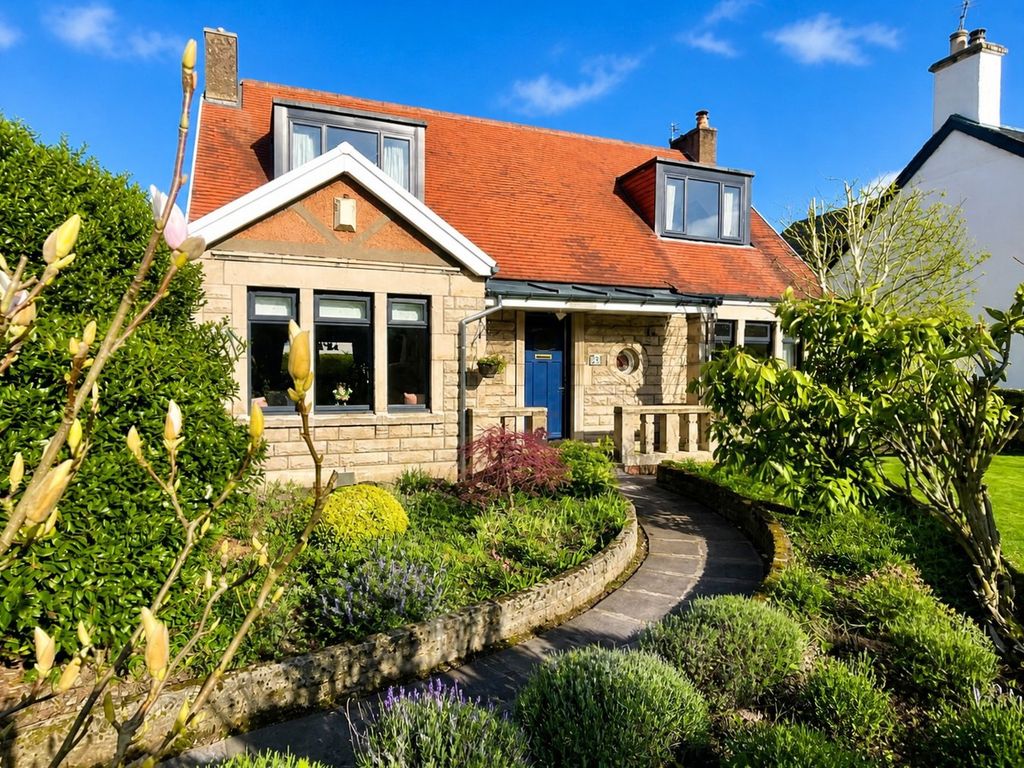 Property photo 1 of 34