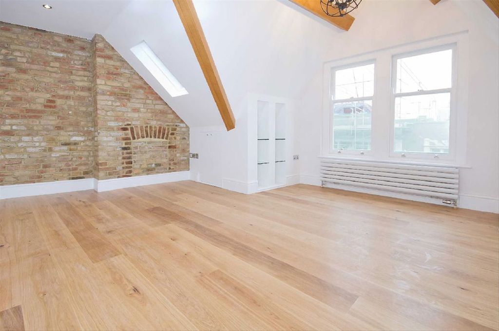 Property photo 2 of 4