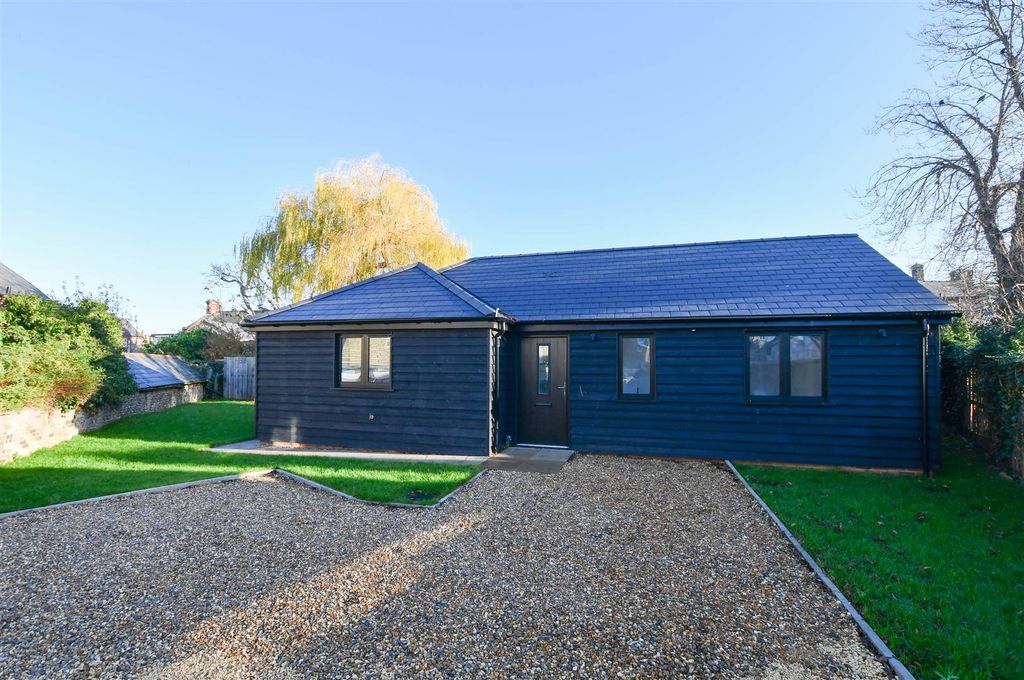 Property photo 1 of 15 Dsc_1173-1.Jpg