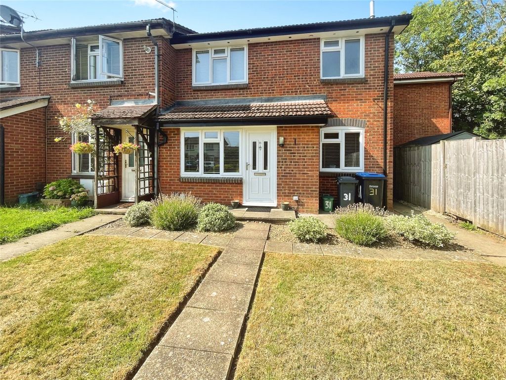 Property photo 1 of 8 Exterior