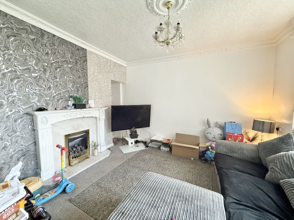 Property photo 3 of 8 Img_0777