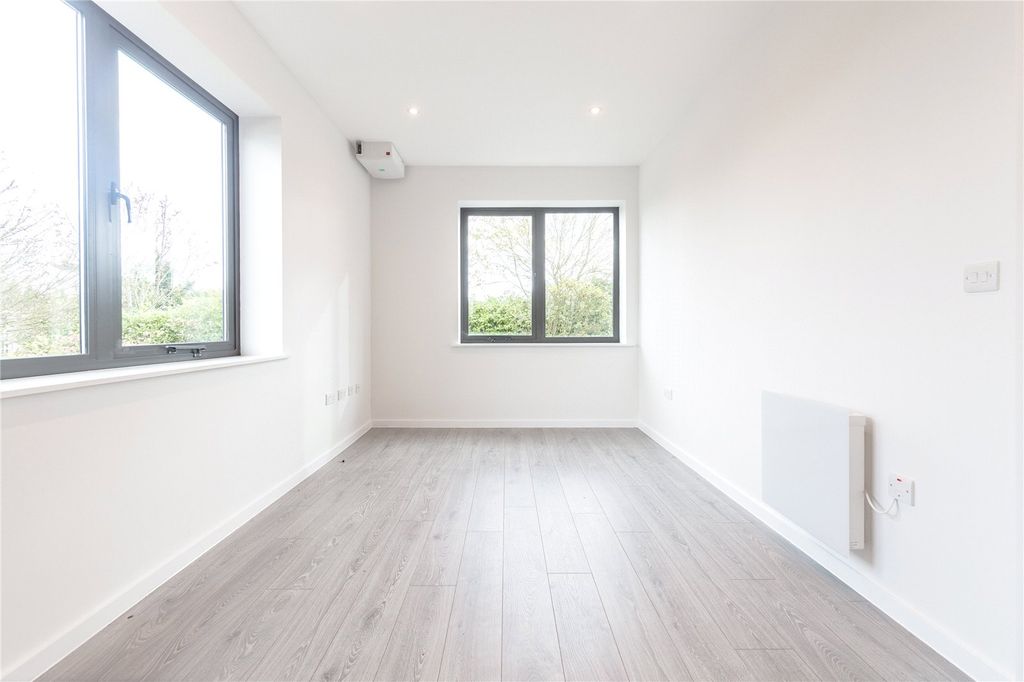 Property photo 2 of 7 Picture No. 07