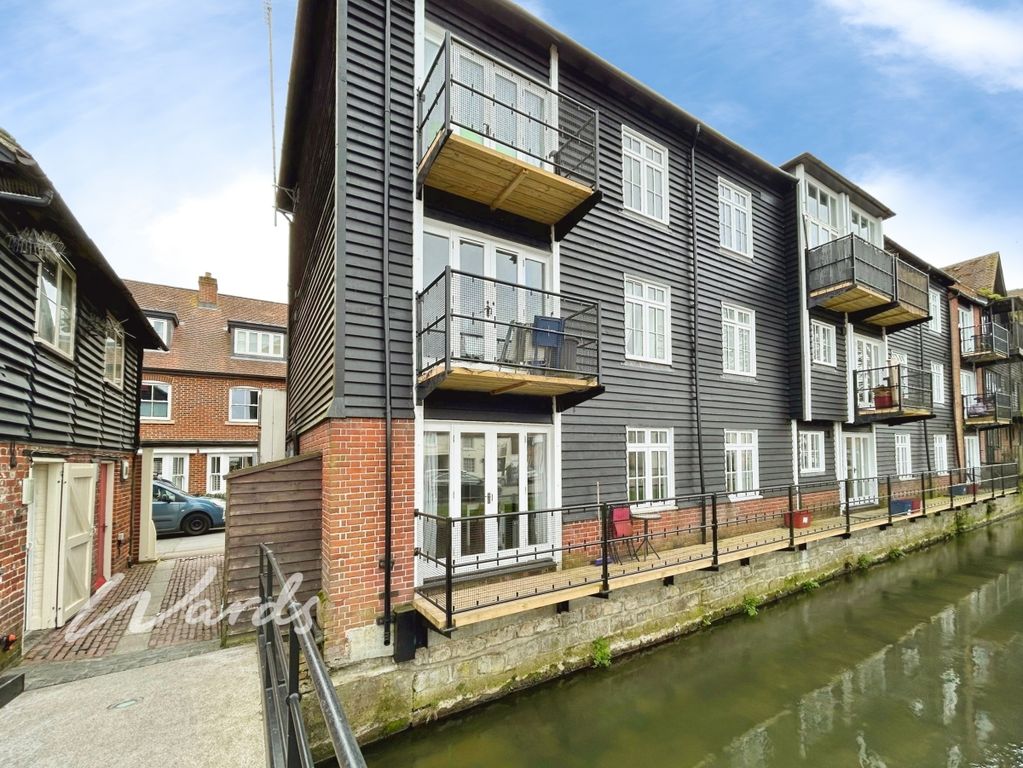 Property photo 2 of 10 Rear