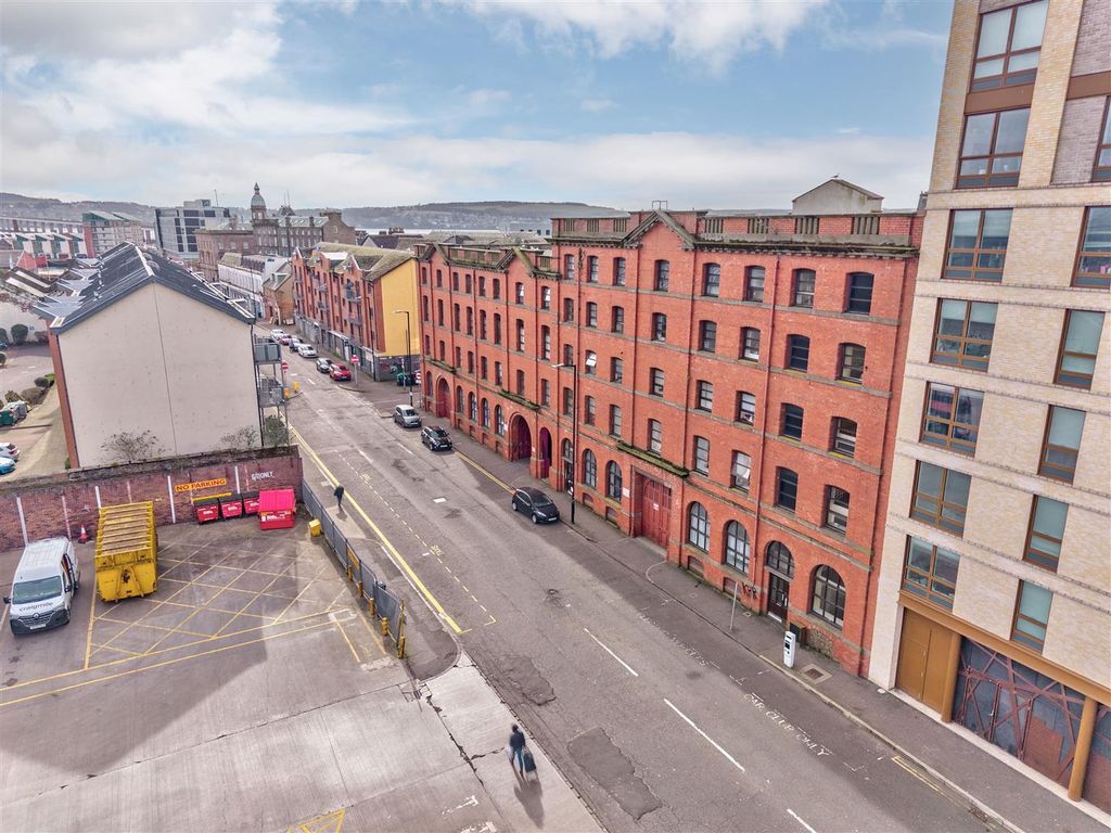 Property photo 2 of 13 31D Bissetts Bond Trades Lane Dundee-3.Jpg