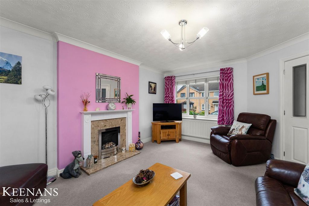 Property photo 3 of 34 3.Jpg