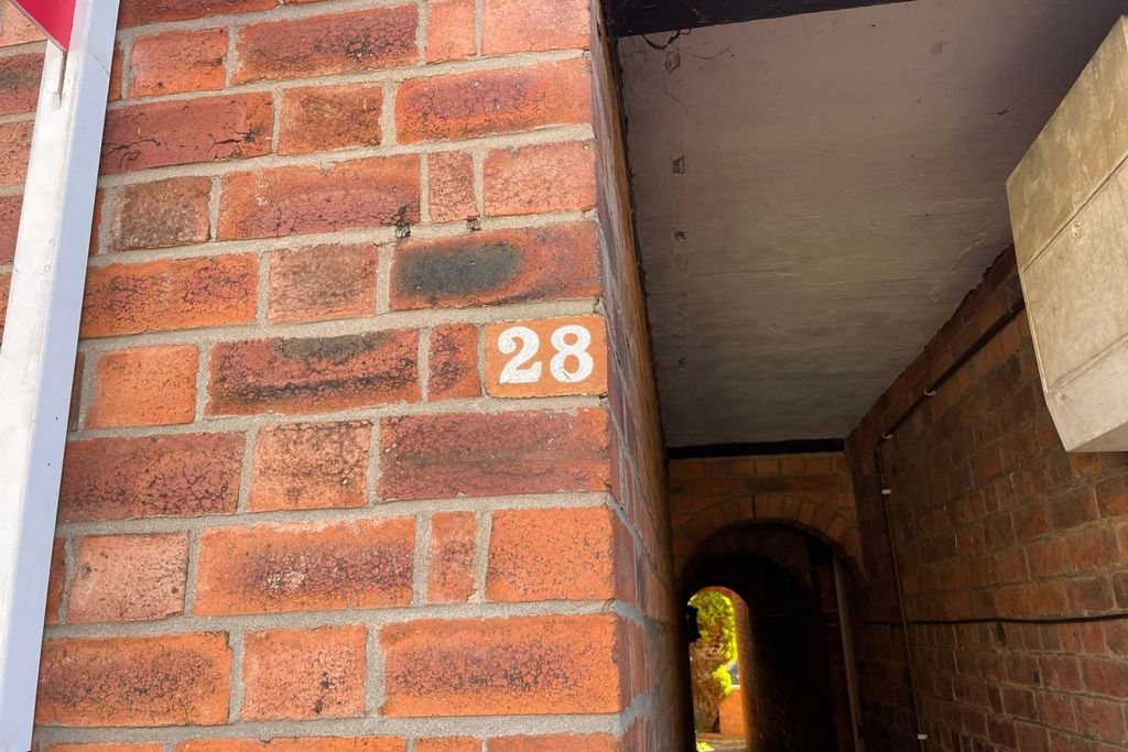 Property photo 2 of 2 1