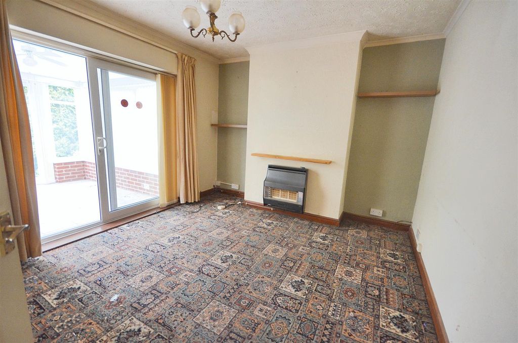 Property photo 2 of 7