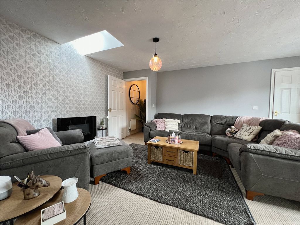 Property photo 3 of 12 Picture No. 08