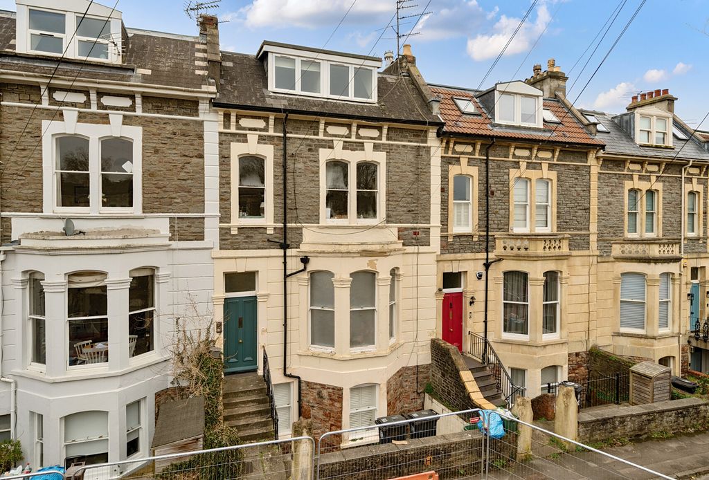 Property photo 2 of 19 1244367 (11).Jpg