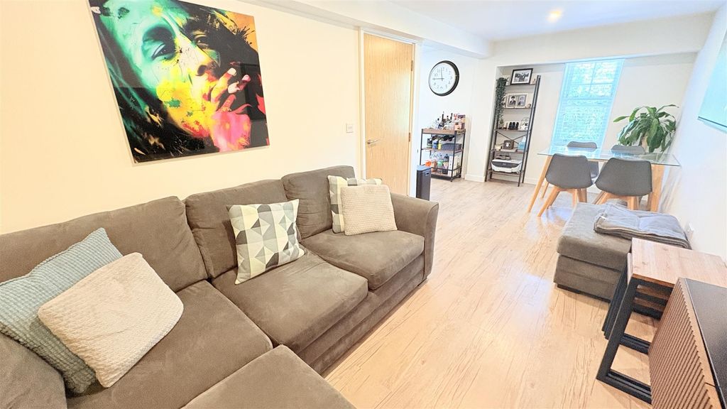 Property photo 3 of 14 Fullsizerender.Jpg
