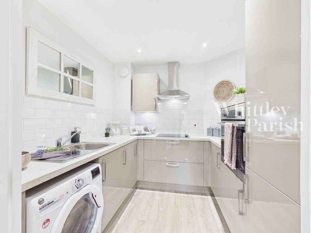 Property photo 2 of 12
