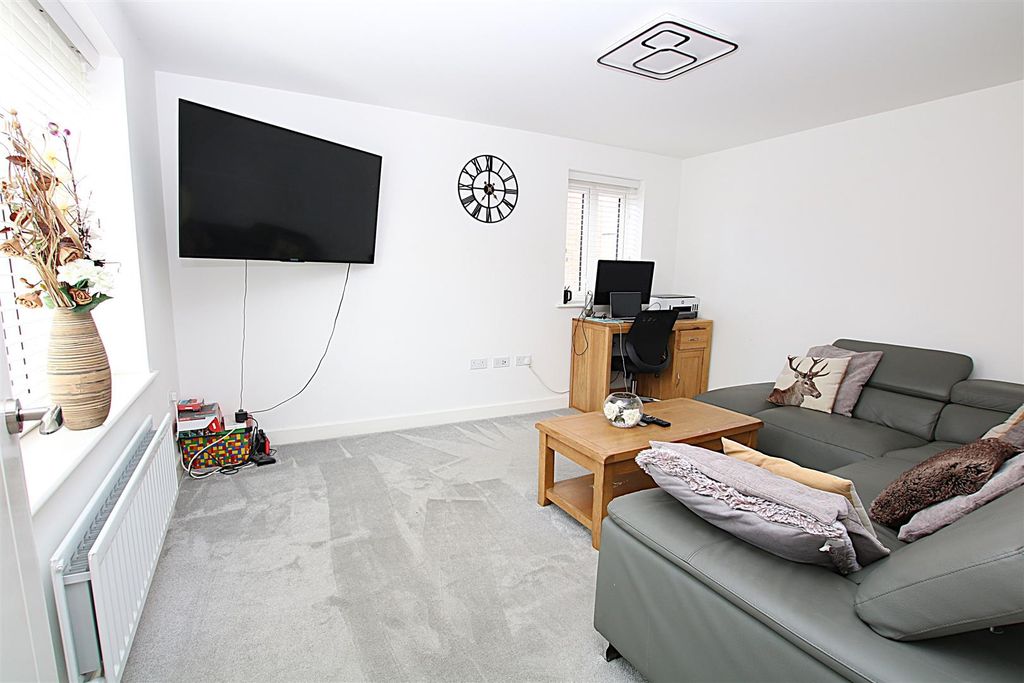 Property photo 2 of 16 Img_0269.Jpg