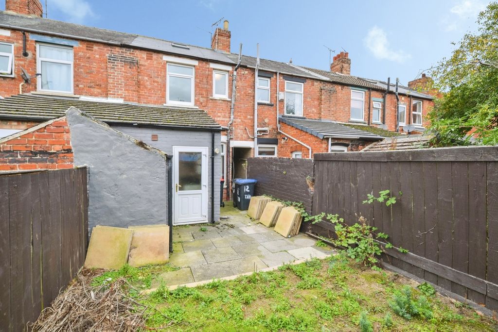Property photo 2 of 18 Pbox-Img.Jpg