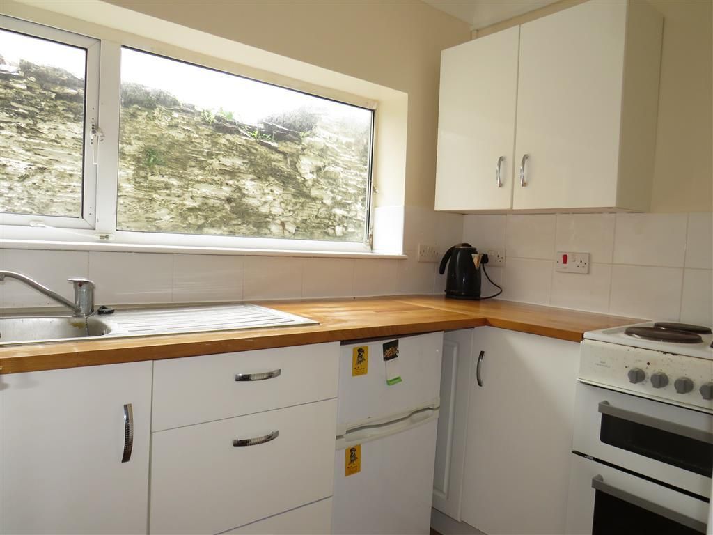 Property photo 1 of 5 Kitchen