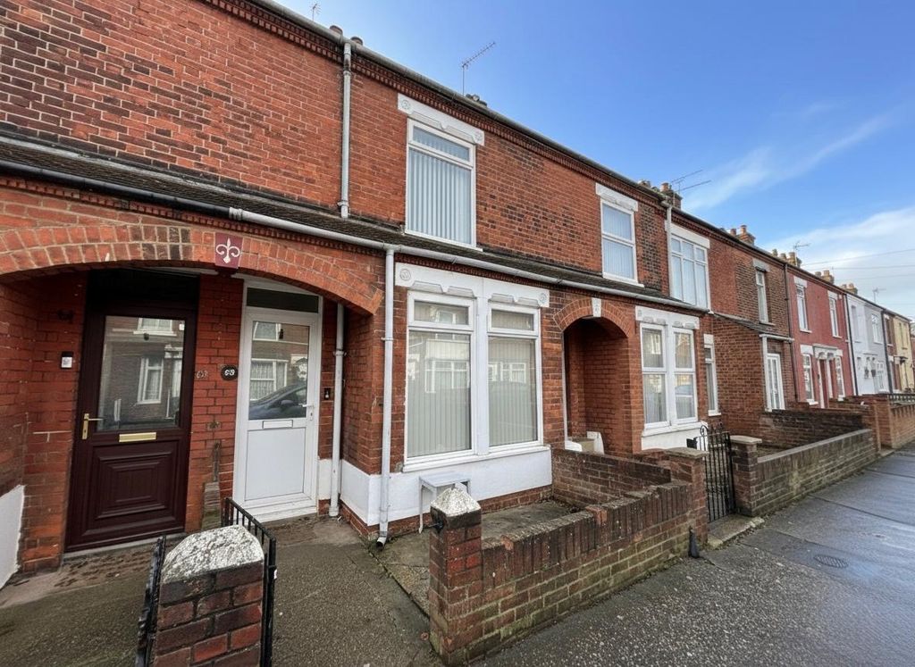 Property photo 1 of 9