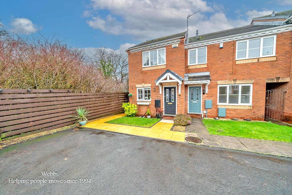 Property photo 1 of 17 Webbs-56.Jpg