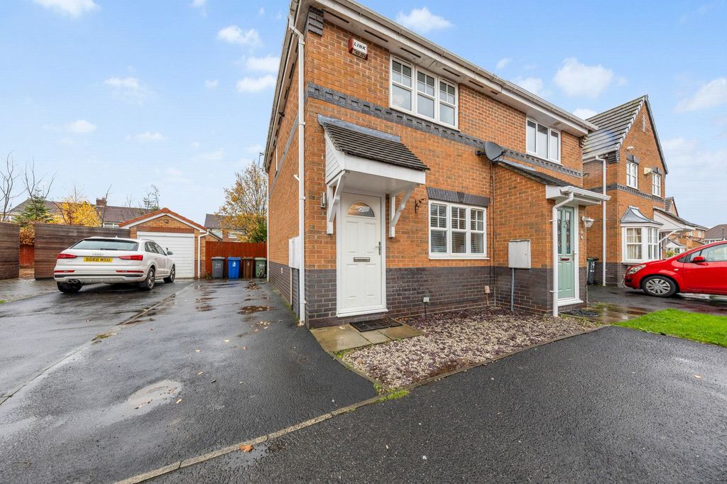 Property photo 1 of 15