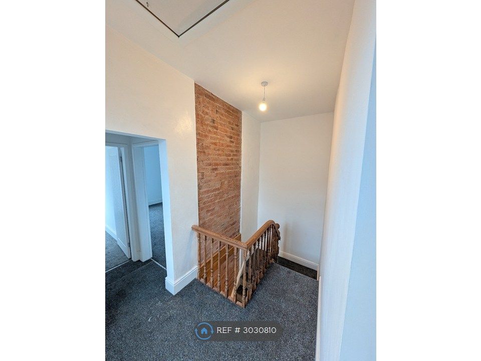 Property photo 2 of 16 Real Landing